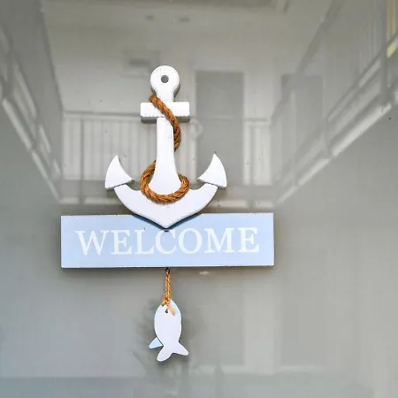 شقة Modernes Mit Terrasse Auf Ruegen Wiek auf Rügen