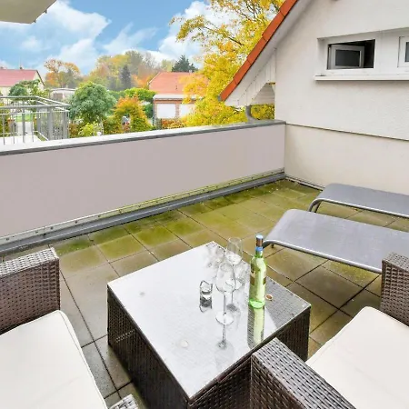 Modernes Mit Terrasse Auf Ruegen * Wiek auf Rügen